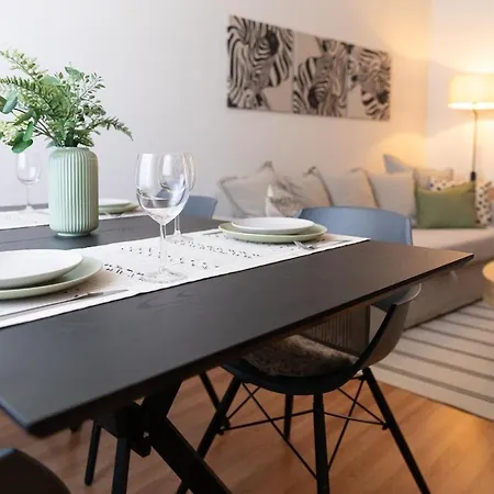 公寓 Modern 2br In Center Renovated In 2025